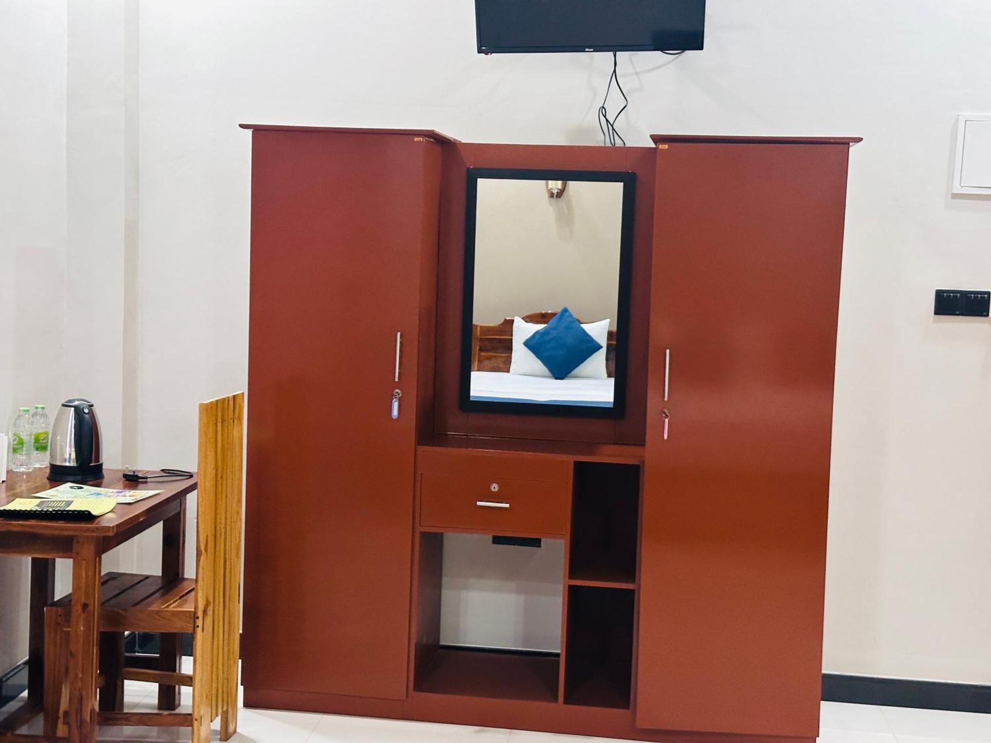Sp Tourist Hotel جافنا المظهر الخارجي الصورة
